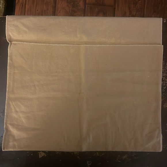 BUNDLE OF 2!!! Louis Vitton dust bags - Picture 3 of 4